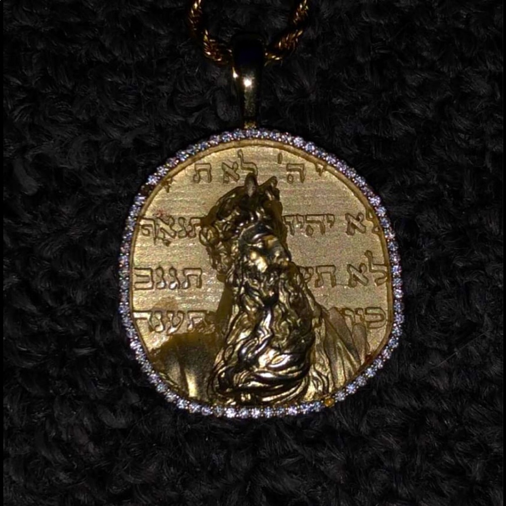 14k gp 20” Saint Midas Michelangelo’s Moses Chain
